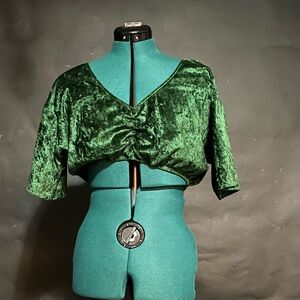 Crushed velvet crop top.